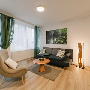 Apartment Modernes 2-zimmer Themen-apartment Im Zentrum, Bayreuth
